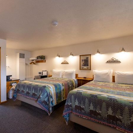 Elk Horn Lodge Cooke City Bagian luar foto
