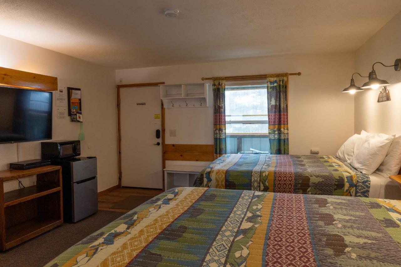 Elk Horn Lodge Cooke City Bagian luar foto