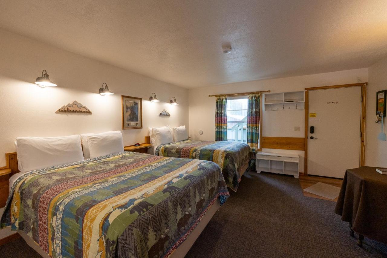 Elk Horn Lodge Cooke City Bagian luar foto
