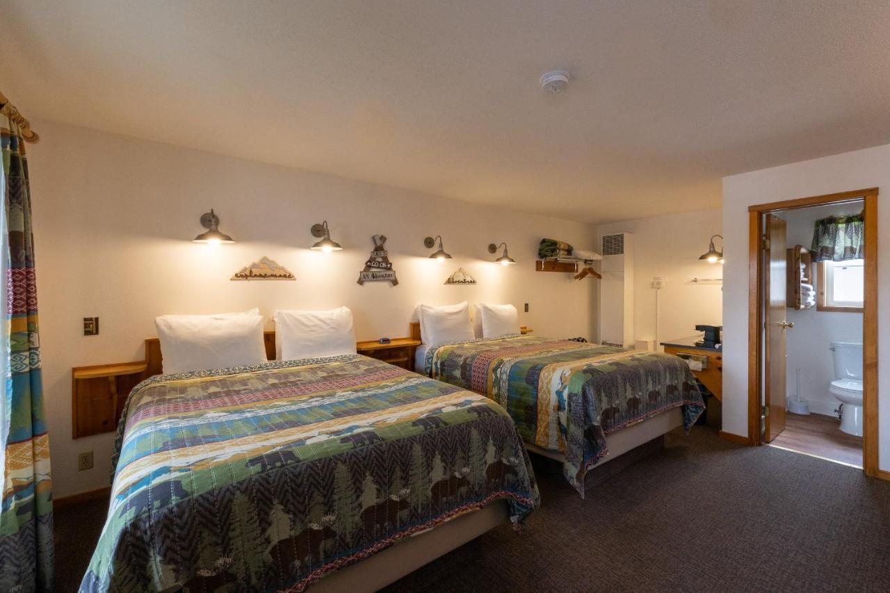 Elk Horn Lodge Cooke City Bagian luar foto