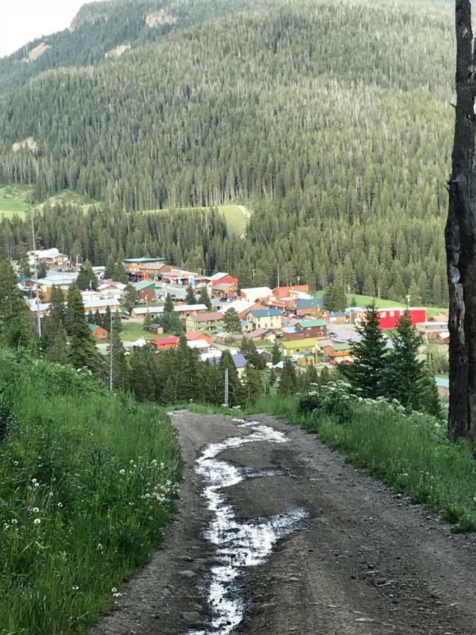 Elk Horn Lodge Cooke City Bagian luar foto